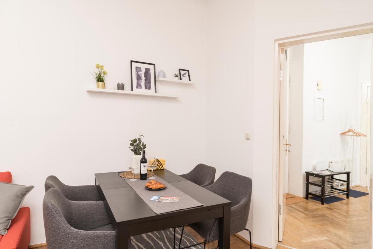 Graz City Apartments ภายนอก รูปภาพ