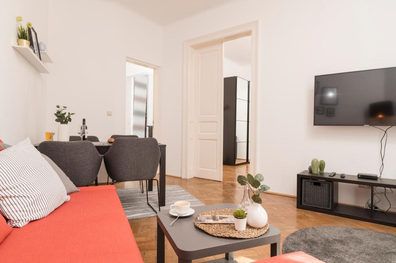Graz City Apartments ภายนอก รูปภาพ