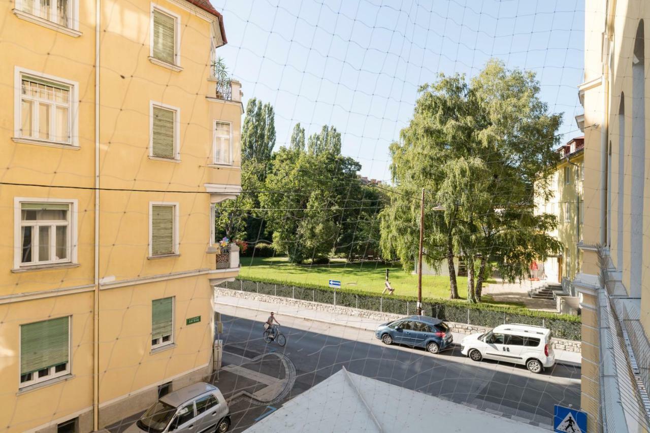 Graz City Apartments ภายนอก รูปภาพ