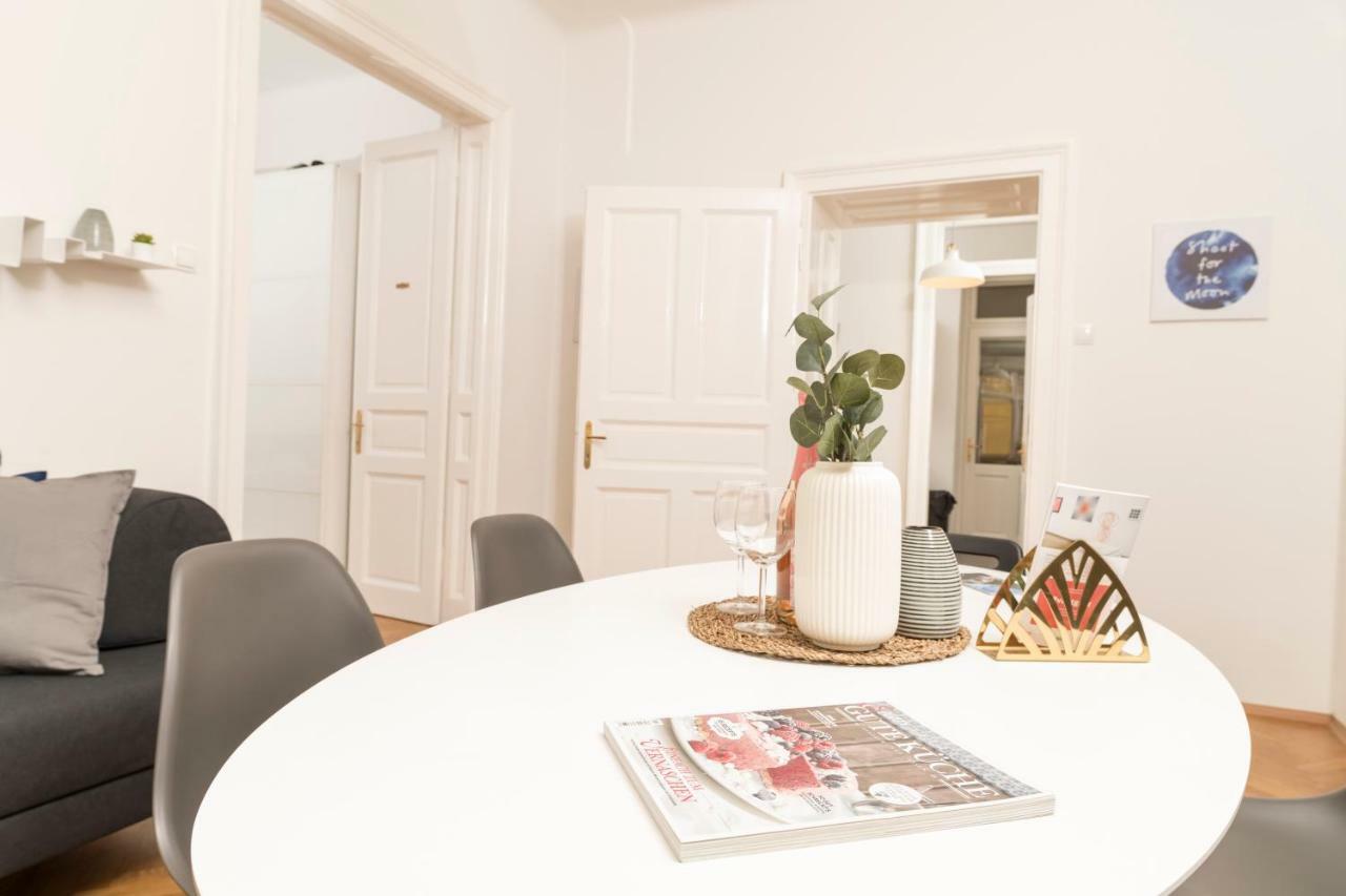 Graz City Apartments ภายนอก รูปภาพ