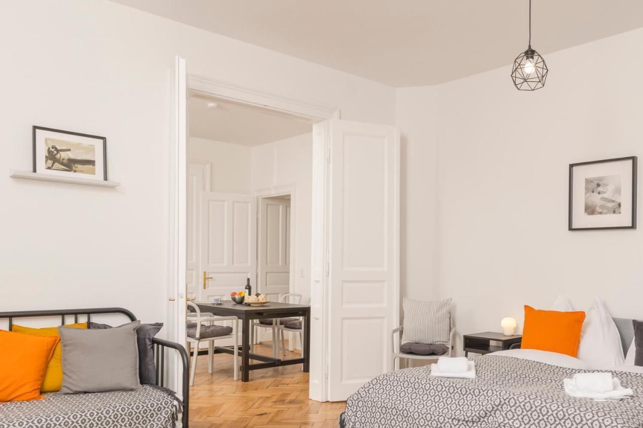 Graz City Apartments ภายนอก รูปภาพ
